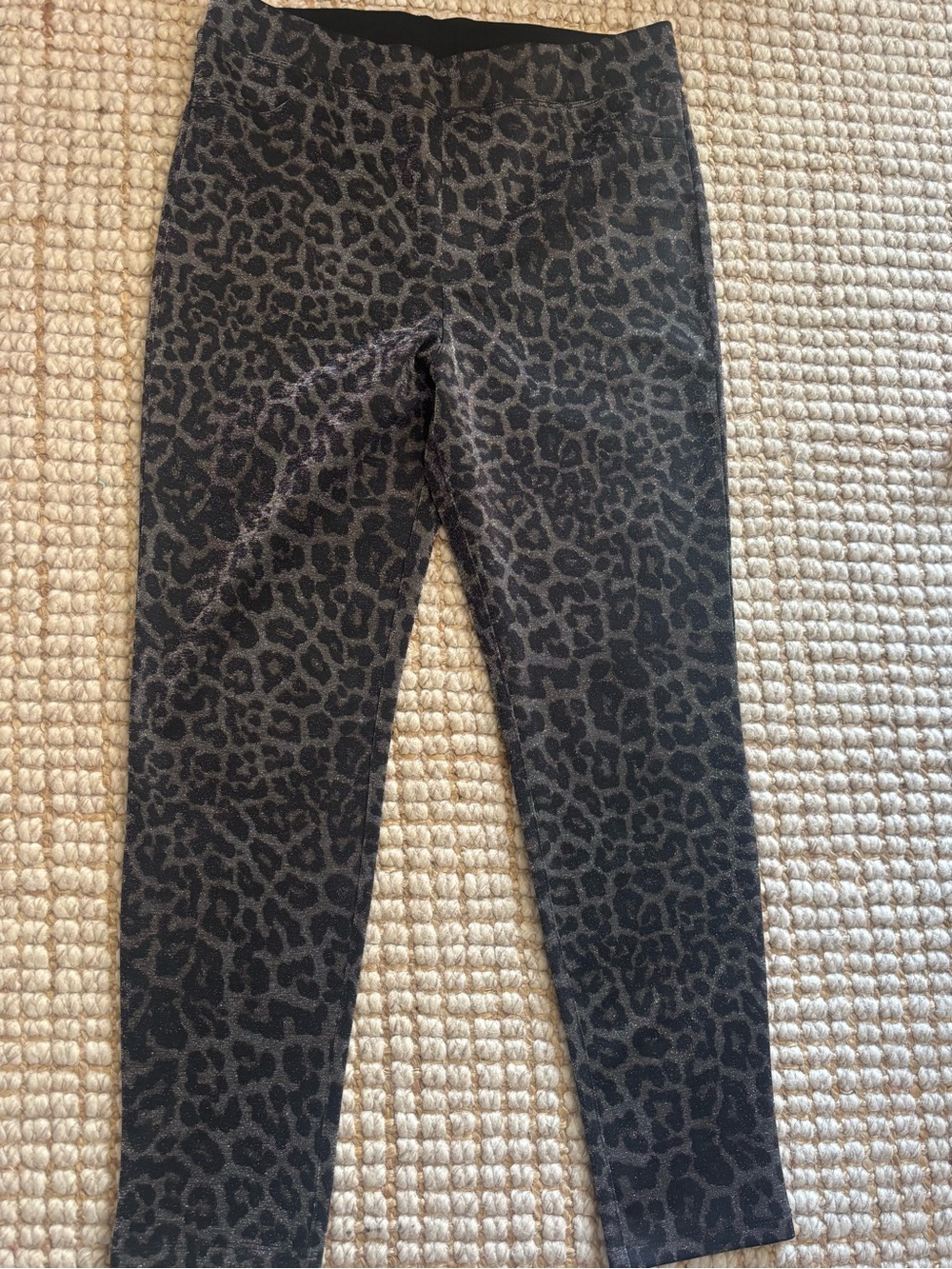 Sanctuary Black and Gray Leopard Print Leggings size L